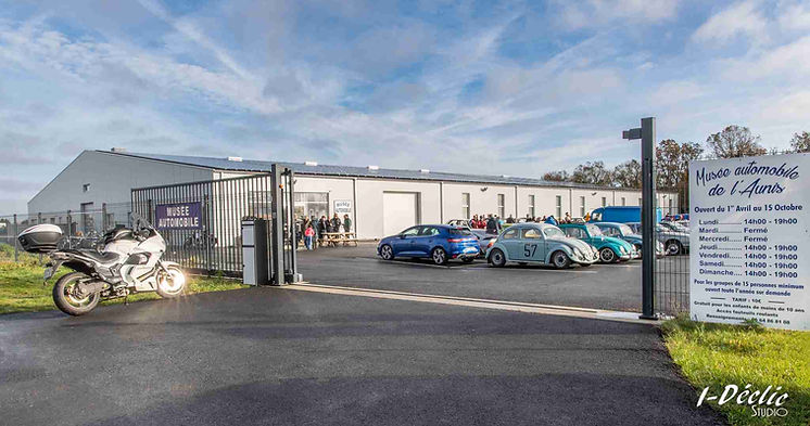Nouveau musée automobile au Thou